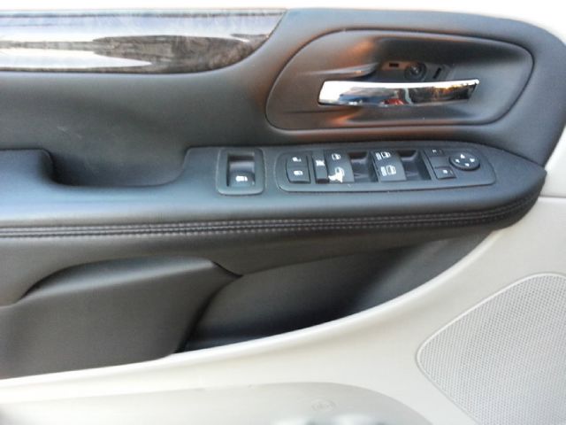 Dodge Grand Caravan 2011 photo 6