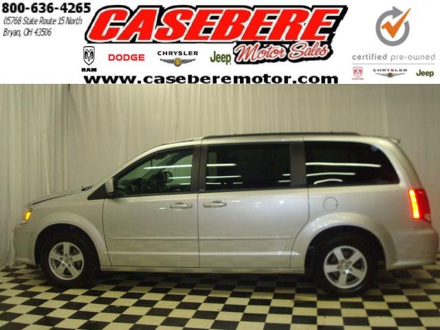 Dodge Grand Caravan 2011 photo 1