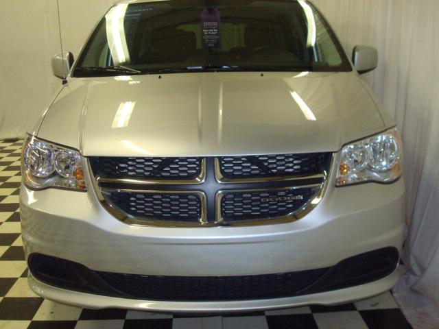 Dodge Grand Caravan 2011 photo 4