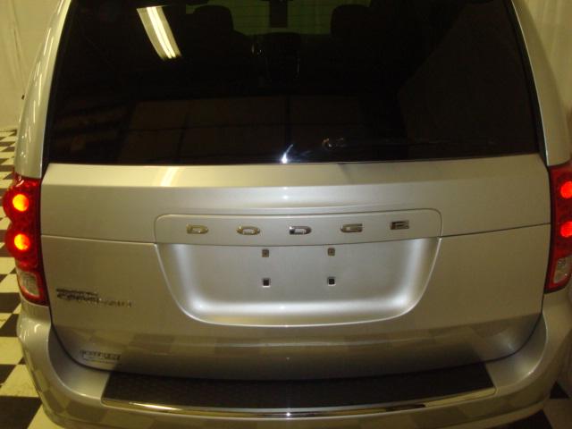 Dodge Grand Caravan 2011 photo 5