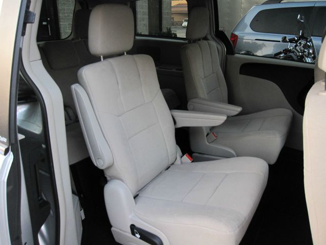 Dodge Grand Caravan 2011 photo 5