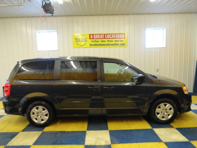 Dodge Grand Caravan 2011 photo 1