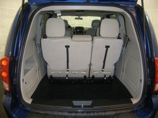 Dodge Grand Caravan 2011 photo 4