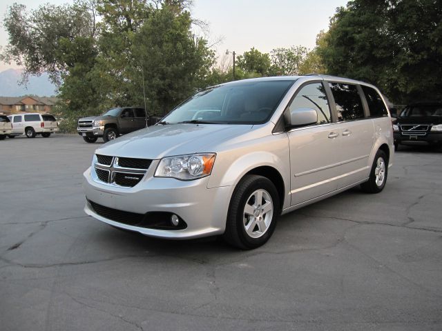 Dodge Grand Caravan 2011 photo 16