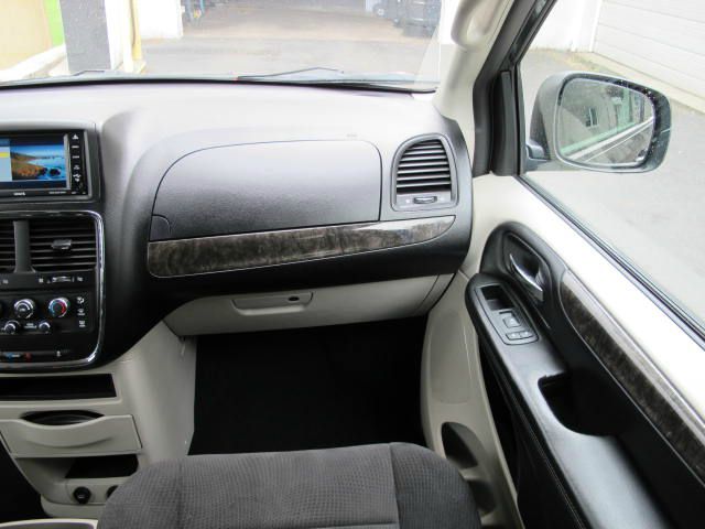 Dodge Grand Caravan 2011 photo 10