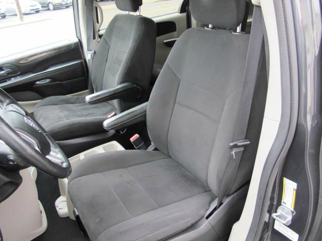 Dodge Grand Caravan 2011 photo 20