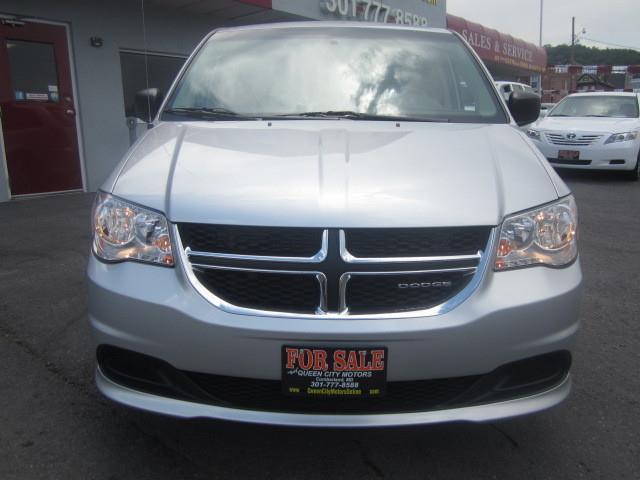 Dodge Grand Caravan 2011 photo 2