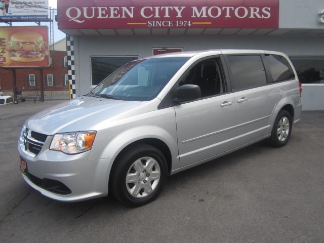 Dodge Grand Caravan 2011 photo 3