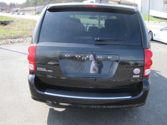 Dodge Grand Caravan 2011 photo 4