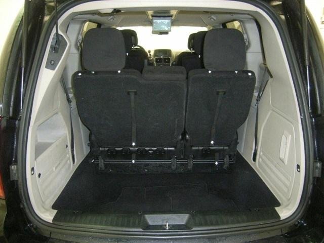 Dodge Grand Caravan 2011 photo 4