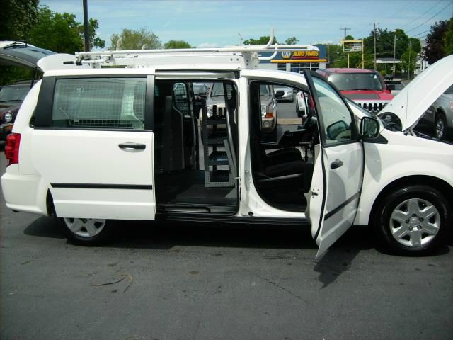 Dodge Grand Caravan 2011 photo 6