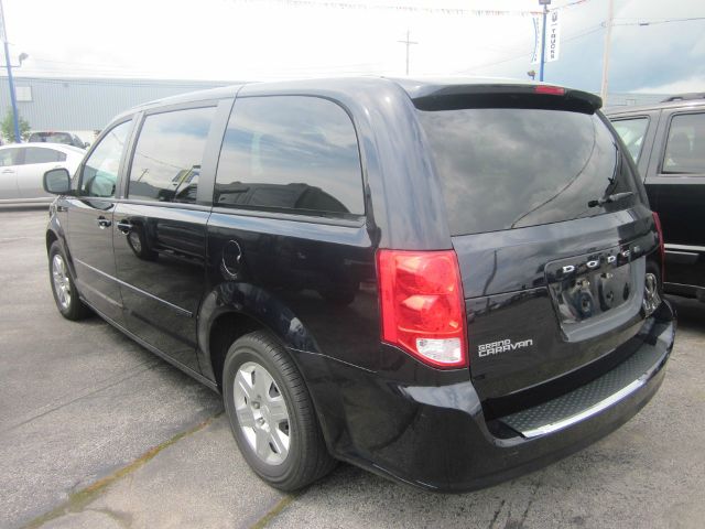 Dodge Grand Caravan 2011 photo 1