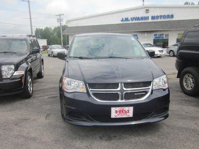 Dodge Grand Caravan 2011 photo 4