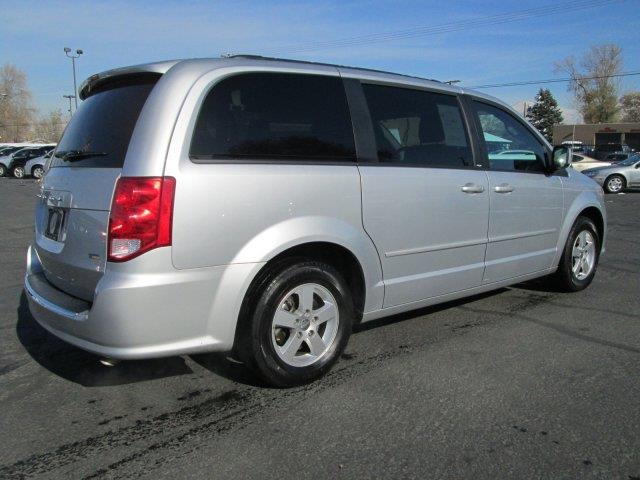 Dodge Grand Caravan 2012 photo 8