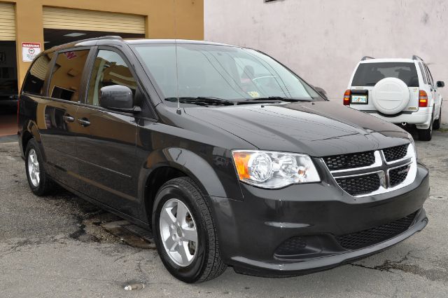 Dodge Grand Caravan S MiniVan