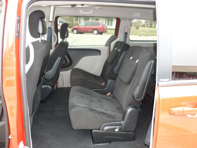 Dodge Grand Caravan 2012 photo 12