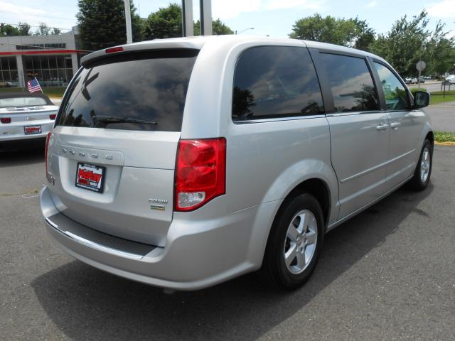 Dodge Grand Caravan 2012 photo 4