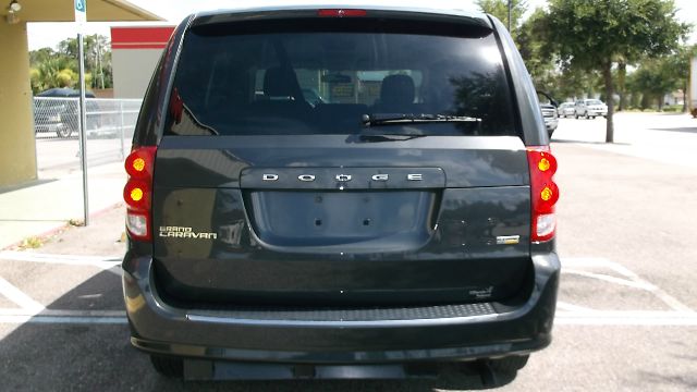 Dodge Grand Caravan 2012 photo 1