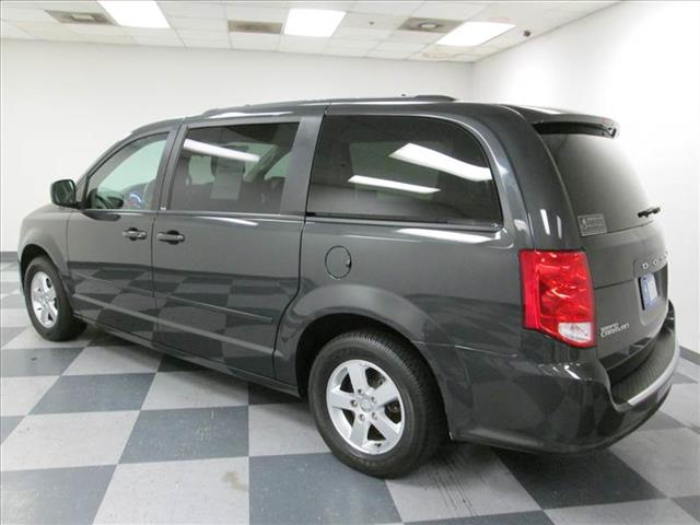 Dodge Grand Caravan 2012 photo 3