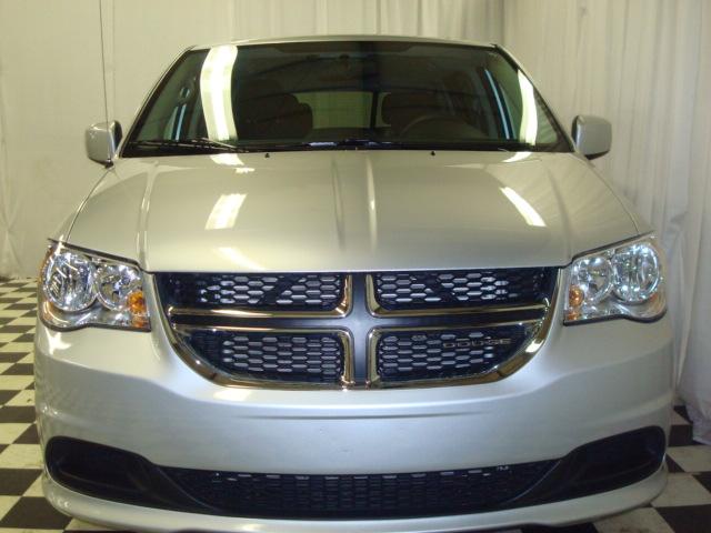 Dodge Grand Caravan 2012 photo 4