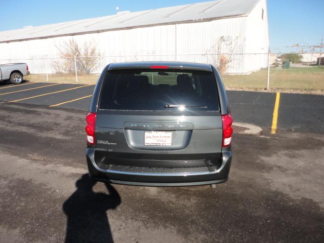 Dodge Grand Caravan 2012 photo 3