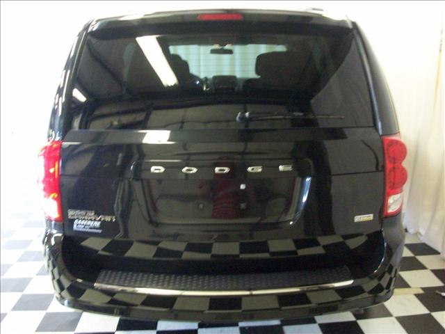 Dodge Grand Caravan 2012 photo 3