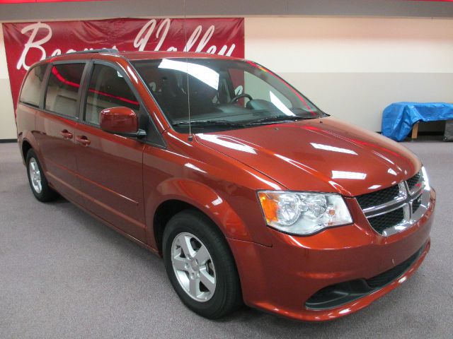 Dodge Grand Caravan 2012 photo 3