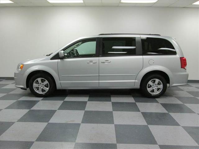 Dodge Grand Caravan 2012 photo 3