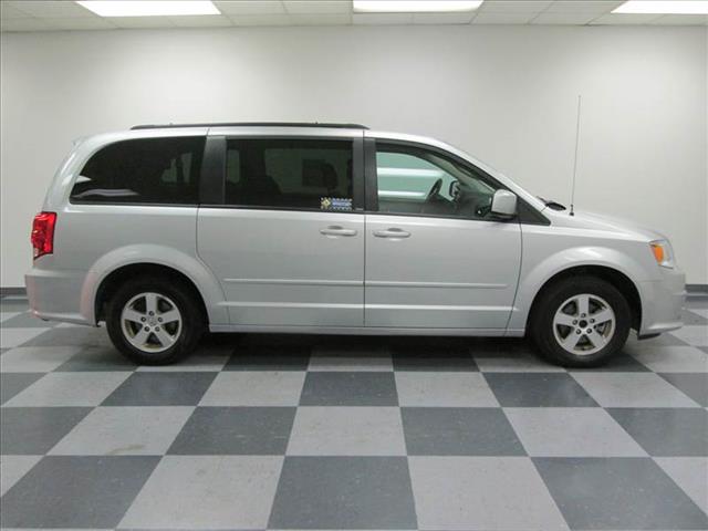 Dodge Grand Caravan 2012 photo 1