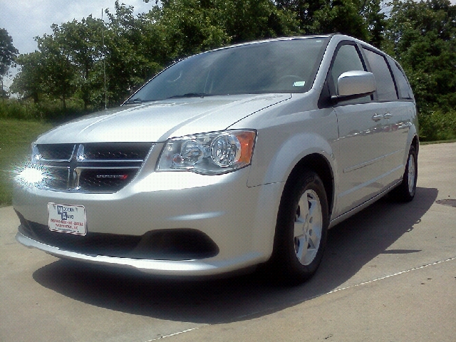 Dodge Grand Caravan 2012 photo 3