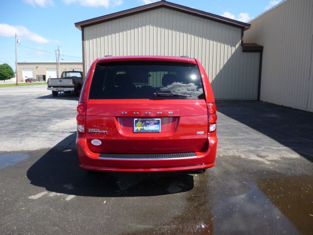 Dodge Grand Caravan 2012 photo 17