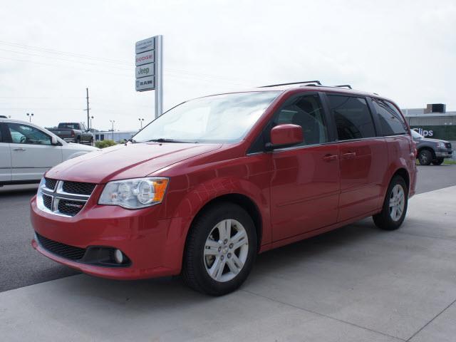 Dodge Grand Caravan 2012 photo 2