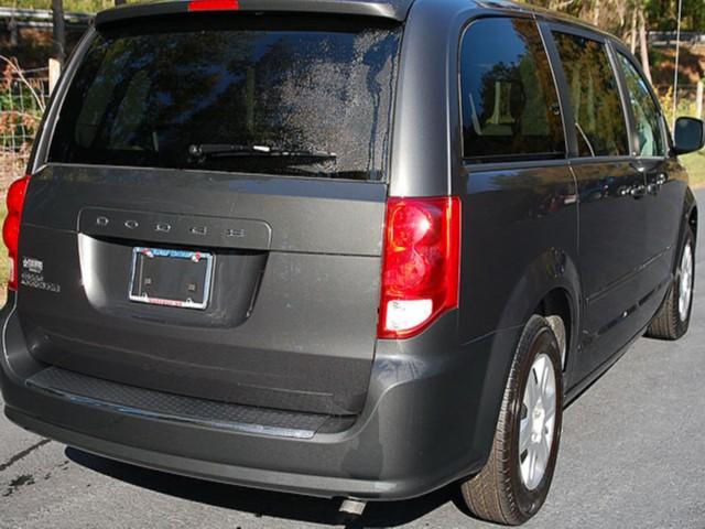 Dodge Grand Caravan 2012 photo 3