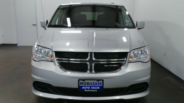 Dodge Grand Caravan 2012 photo 1