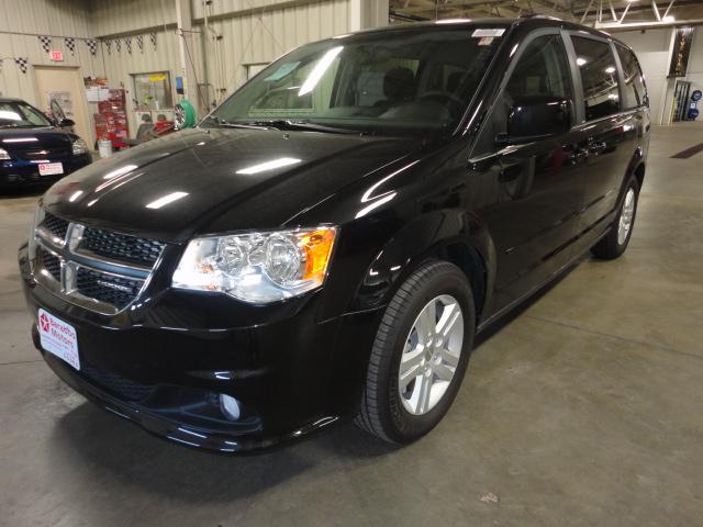 Dodge Grand Caravan 2012 photo 3