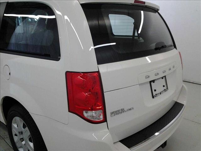 Dodge Grand Caravan 2012 photo 1