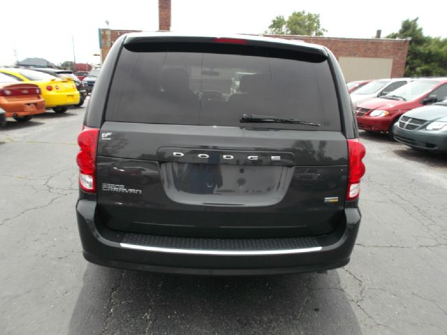 Dodge Grand Caravan 2012 photo 19