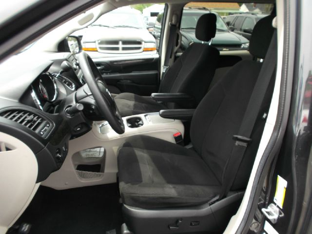 Dodge Grand Caravan 2012 photo 20