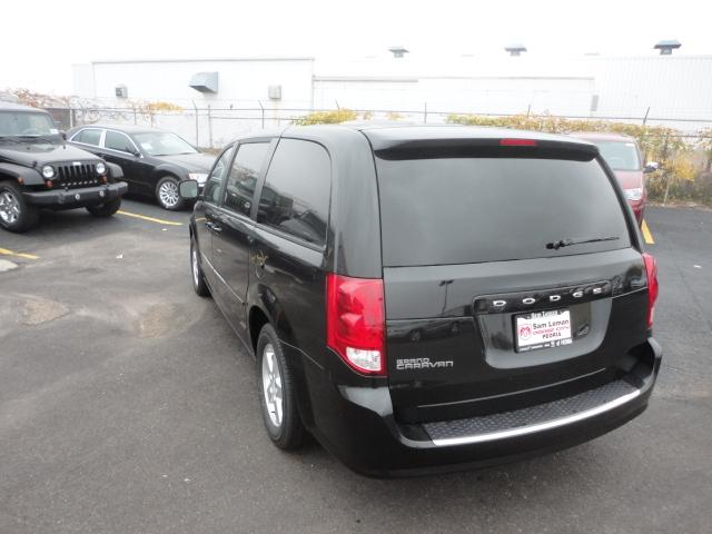 Dodge Grand Caravan 2012 photo 4