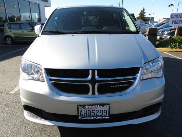 Dodge Grand Caravan 2012 photo 24