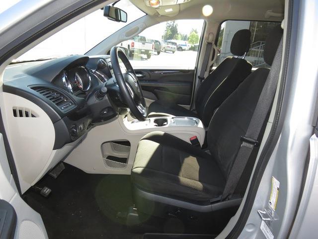 Dodge Grand Caravan 2012 photo 6