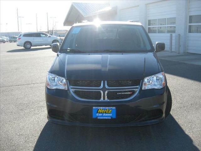 Dodge Grand Caravan 2013 photo 3