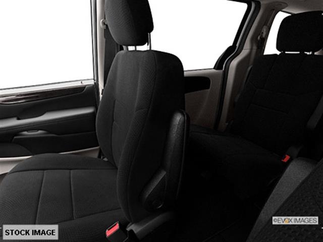 Dodge Grand Caravan 2013 photo 15