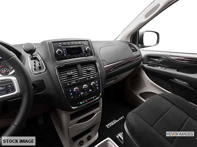 Dodge Grand Caravan 2013 photo 2