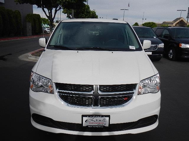 Dodge Grand Caravan 2013 photo 10