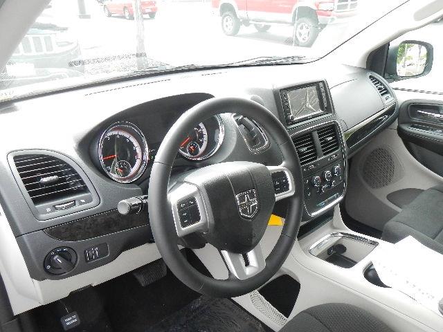 Dodge Grand Caravan 2013 photo 6