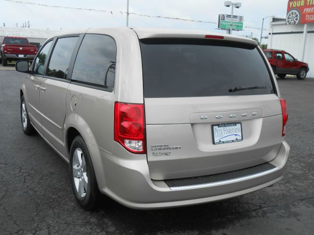 Dodge Grand Caravan 2013 photo 27