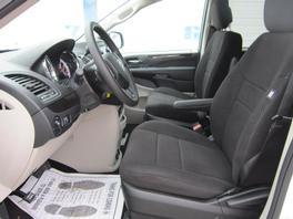 Dodge Grand Caravan 2013 photo 2