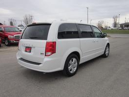 Dodge Grand Caravan 2013 photo 3