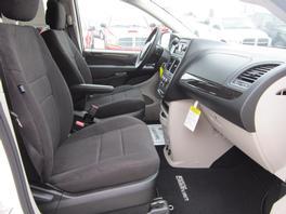 Dodge Grand Caravan 2013 photo 8